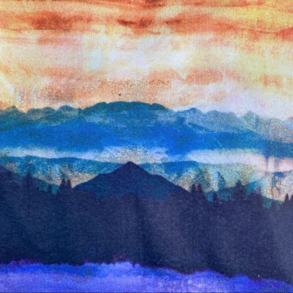American Eagle Outfitters High Rise Mountain Sunset Leggings - Picture 2 of 8